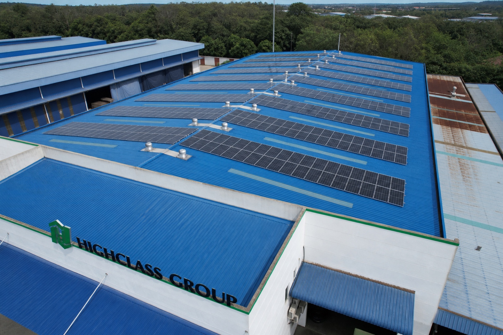 Aerial view of the Highclass tyre factory solar installation by SS Solar